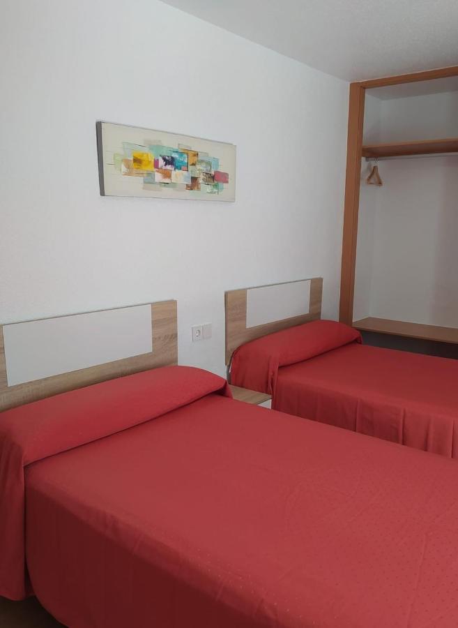 Hostal Rosa Villajoyosa Esterno foto