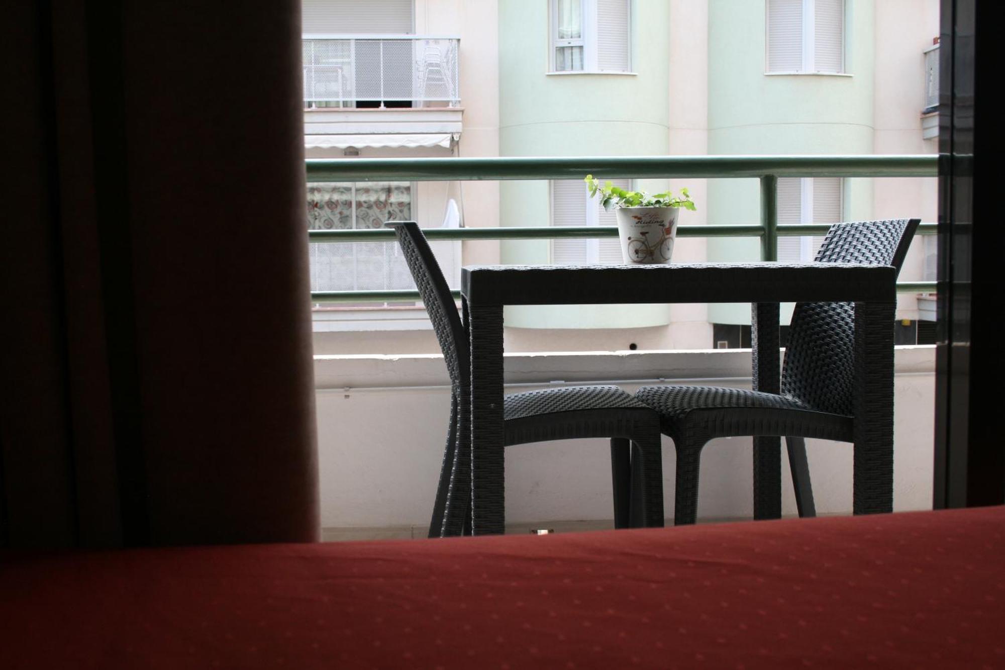 Hostal Rosa Villajoyosa Esterno foto